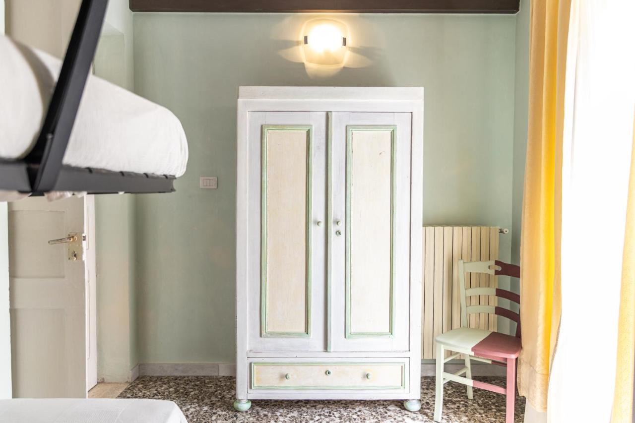 Bed and Breakfast Palazzo Dante Alliste Exterior foto